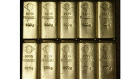 تقرير:  1239 دولاراً سعر أونصة الذهب في أولى اغلاقات العام الجديد