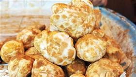 الفقع المصري يسيطر على السوق الكويتي و«الزبيدي» ارتفع إلى 20 ديناراً للكيلو