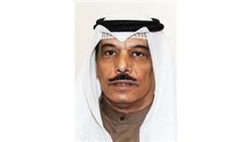 عايض العازمي: يدعو إلى نبذ الأفكار الهدامة