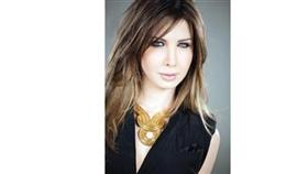 نانسي عجرم بـ«ثقة»: أنا الأحق بـ«ميوزيك أووردز».. والمشككون يمتنعون