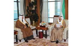 سمو الأمير يستقبل سمو رئيس الوزراء ويتسلم التقرير النهائي للجنة الاستشارية لبحث التطورات الاقتصادية