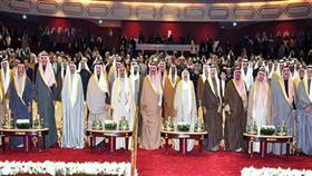 سموه متوسطاً كبار الشيوخ