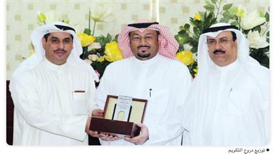 عادل الراشد: سنحاسب المديرين حال إجبار الطلبة على إحضار مستلزمات غير الحقيبة والكتب