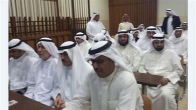 صورة من جلسة اليوم