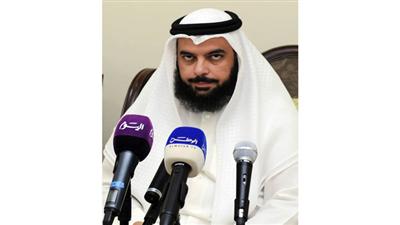 الحربش يتحدث خلال الندوة