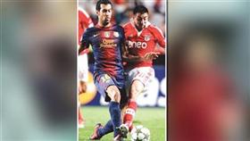 مانشيستر سيتي يراقب بوسكيتس