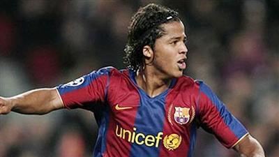 دوس سانتوس لن يشارك أمام برشلونة