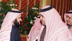 عبدالله البرغش يستقبل المهنئين