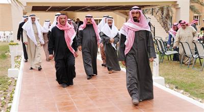 الشيخ علي الجابر مرحبا بالمخاتير
