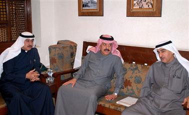 الابراهيم يتلقى تهاني الفريق عبدالله الفارس بحضور الصبيح