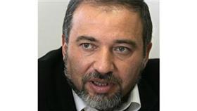 ليبرمان يتهم الأعضاء العرب في الكنيست بتمثيل «منظمات إرهابية»