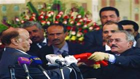 صالح يسلم اليمن الى الرئيس الجديد