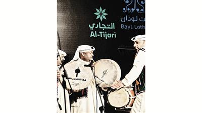 «التجاري» يرعى أمسية شعبية نظمها «بيت لوذان» احتفالاً بالأعياد الوطنية