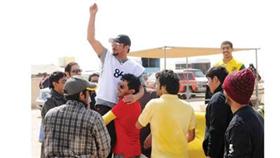 سلمان السويدي طار بسيارة القدرة والتحمل.. وسباق تاريخي اليوم بنادي الصيد والفروسية