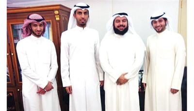 د.الحربش يتوسط العتيبي والأنصاري والياقوت
