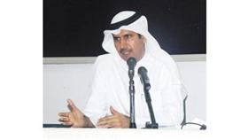 د.فيحان العتيبي متحدثاً في الندوة