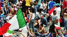 القبض على إيطالي رفع العلم النازي أثناء مباراة نهائي الأمم الأوروبية