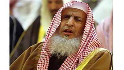 مفتي السعودية: مواقع التواصل الاجتماعي تنشر الفساد وتحريف الأفكار وإثارة البلبلة بين الناس