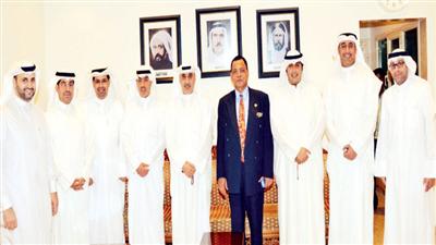 موظفو «الدولي» زاروا دواوين الكويت