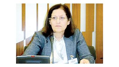 وزيرة الإعلام البحرينية سميرة رجب