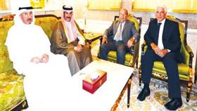 الشيخ مبارك الدعيج ولاركوس لاركوو