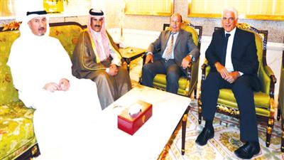 الشيخ مبارك الدعيج ولاركوس لاركوو