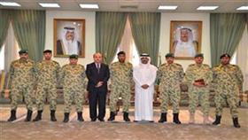 قائد الاسناد في الحرس الوطني العميد الركن فالح شجاع فالح مع مدير ادارة الرعاية الاجتماعية في وزارة الشؤون الاجتماعية والعمل خالد سعد القحطاني في لقطة 
