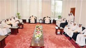 الوزير عبدالعزيز الابراهيم اثناء استقباله المهنئين بالعيد