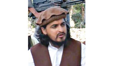 مقتل حكيم الله محسود قائد طالبان باكستان في غارة أمريكية بدون طيار