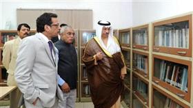 سمو رئيس الوزراء في مكتبة صاحب السمو الشيخ صباح الأحمد