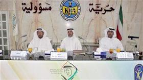 المتحدثون في الندوة