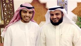 القارئ الشاب شايع التميمي في لقطة مع الشيخ مشاري العفاسي