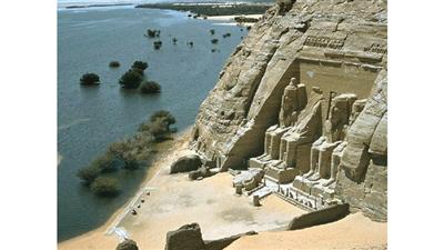 ارتفاع السياحة الوافدة إلى مصر بنسبة 1ر12 بالمئة