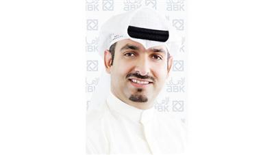 إقبال قياسي على خدمة «الأهلي تشات»