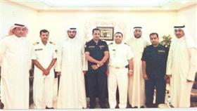 «نقابة الصحة» اثناء استقبالها الضباط البحريين