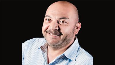 ناصر كرماني فقير في «نظر عيني» العماني