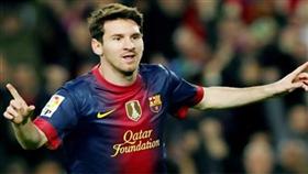 ميسي يعود إلى برشلونة بعد تعافيه في الأرجنتين