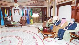 سموه مستقبلاً وزراء الصحة بدول التعاون