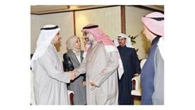 المهنئون باركوا للوزير بالمنصب