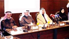 د.عبدالله المعتوق متحدثاً في المؤتمر الصحافي(تصوير: محمد قطوف)