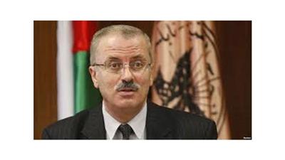 الجيش الإسرائيلي يوقف سيارة رئيس الوزراء الفلسطيني