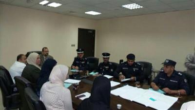 خلال الاجتماع