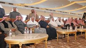 محمد ضيف الله شرار متوسطا الحضور في افتتاح مهرجان الموروث الشعبي
