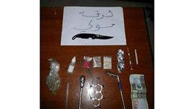 القبض على مواطن بحوزته طلقات نارية وسعودي و3 مصريين معهم «كوكتيل» مخدرات