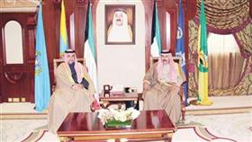 سموه مستقبلاً الوزير عبدالمحسن المدعج