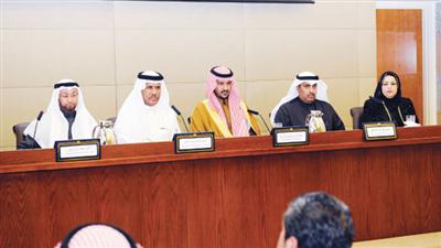 بندر آل سعود: يجب أن نسعى لتغيير النظرة السلبية لدى الغرب تجاه القوانين والتشريعات الخليجية