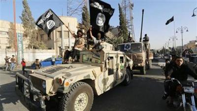عاجل/ داعش يشن هجوماً عنيفاً في عين العرب لاستعادة أحياء انسحب منها