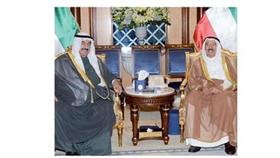 سمو الأمير مستقبلاً سمو الشيخ ناصر المحمد