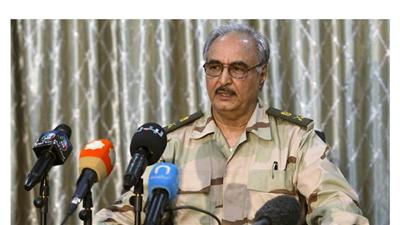 حفتر يعلن جهوز القوات الموالية له لتحرير بنغازي من «الإرهابيين»