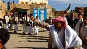 يمنية ترفض شابا تقدم لخطبتها وتطلب الزواج من والده!